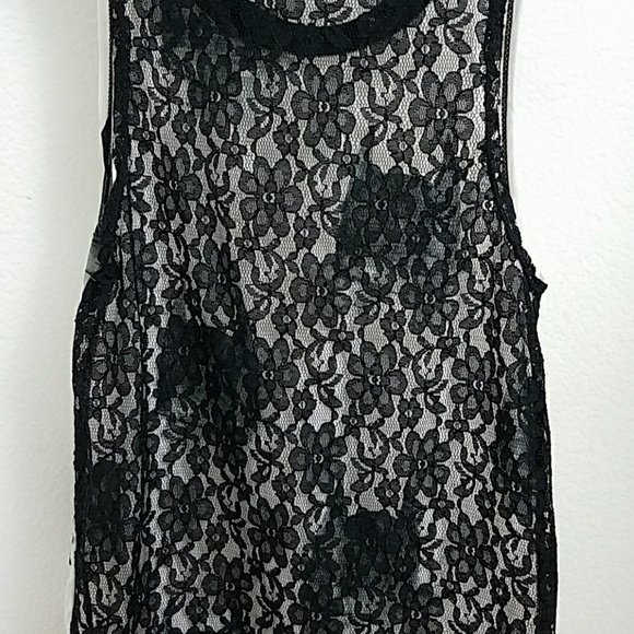 $10 BATMAN TOP - Picture 5 of 8